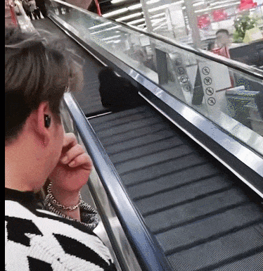 20240411072859075189.gif 640.gif