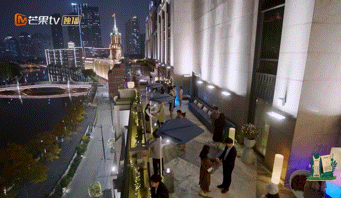 20231121080216062015.gif 640.gif